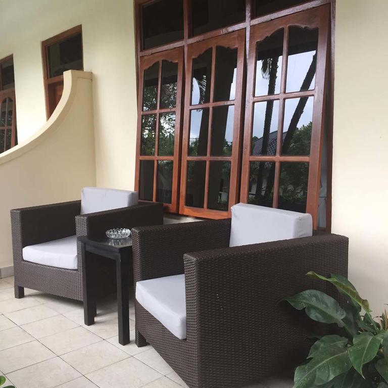 Villa Jaya โลวินา ห้อง รูปภาพ