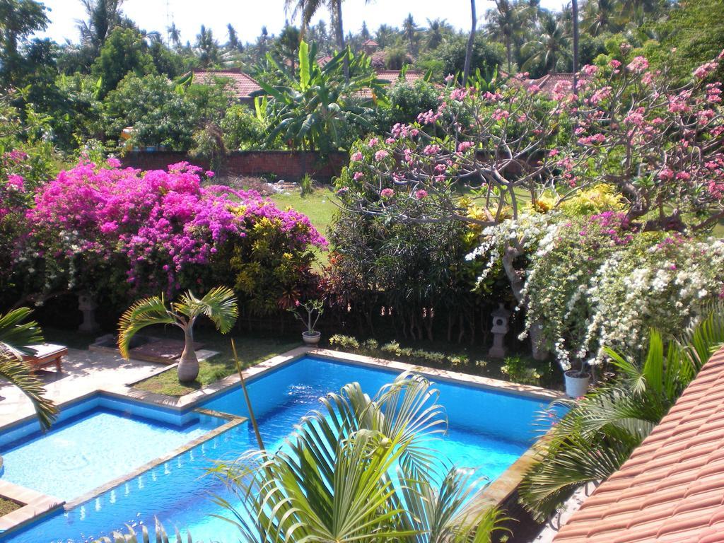 Villa Jaya โลวินา ภายนอก รูปภาพ